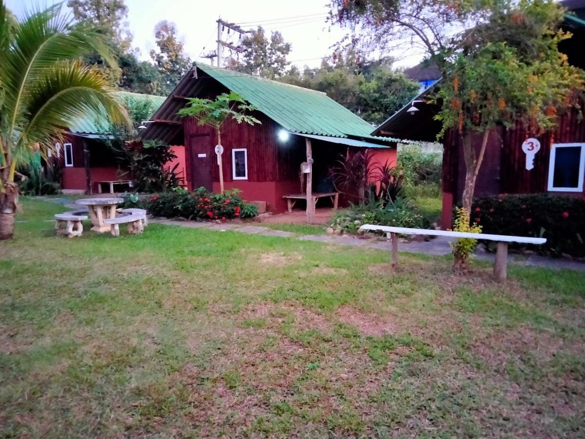 Rainbow House Pai Hotel Eksteriør billede